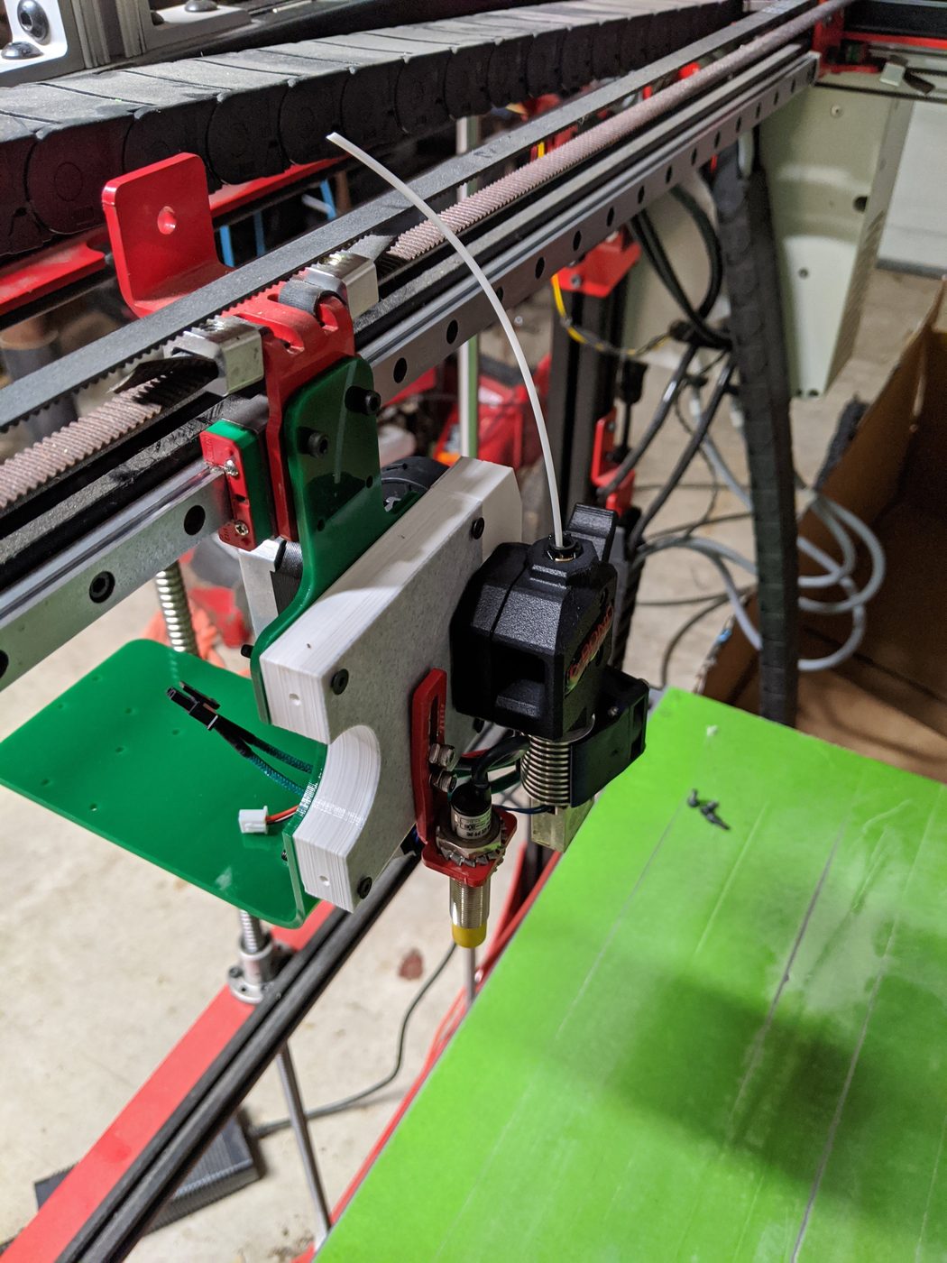 Dual extruder mounted on the printer carriage